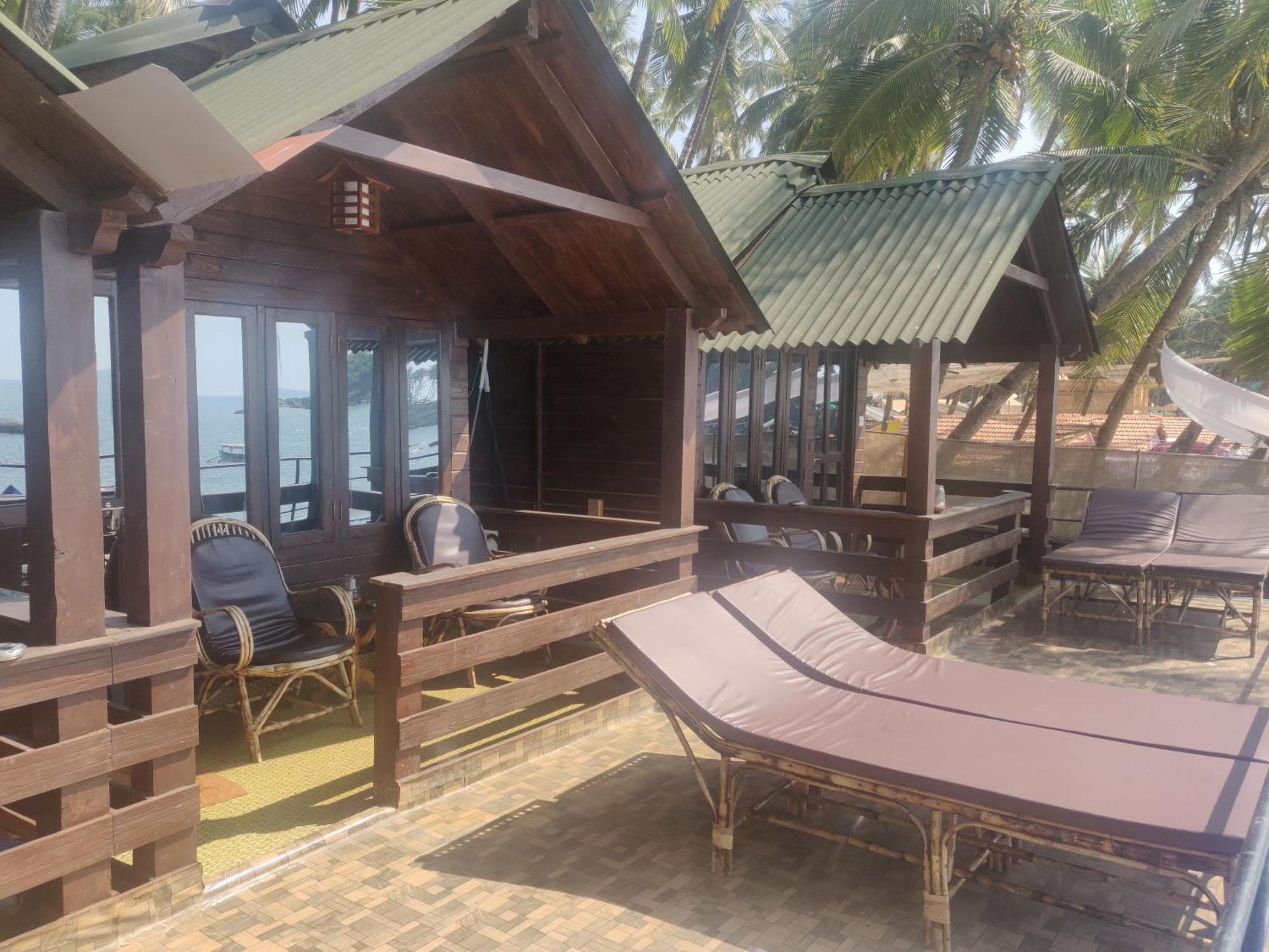 Palolem Luxuries Beach Cottages Room photo