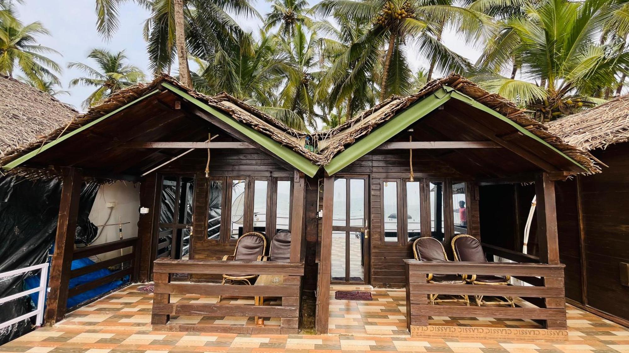 Palolem Luxuries Beach Cottages Exterior photo