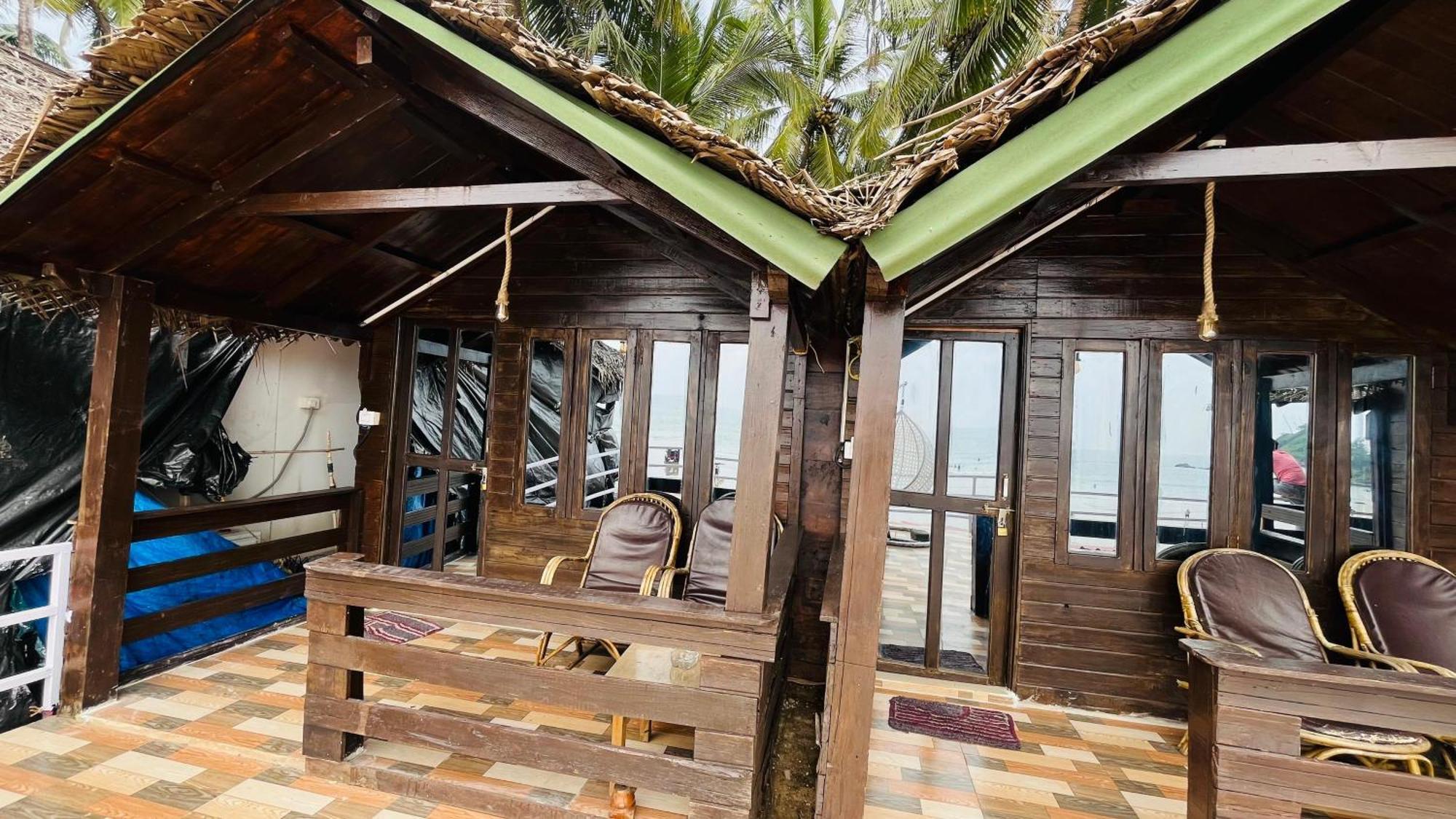Palolem Luxuries Beach Cottages Exterior photo