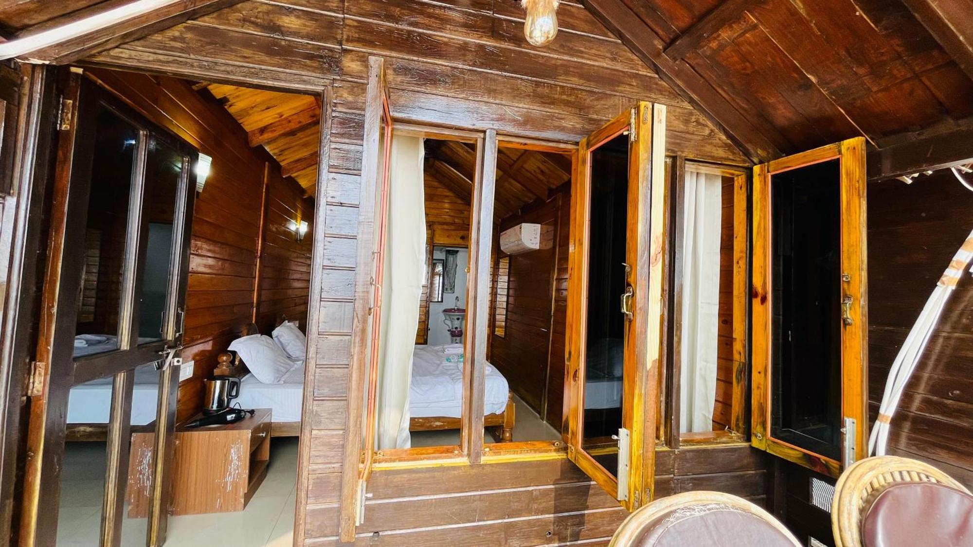 Palolem Luxuries Beach Cottages Exterior photo