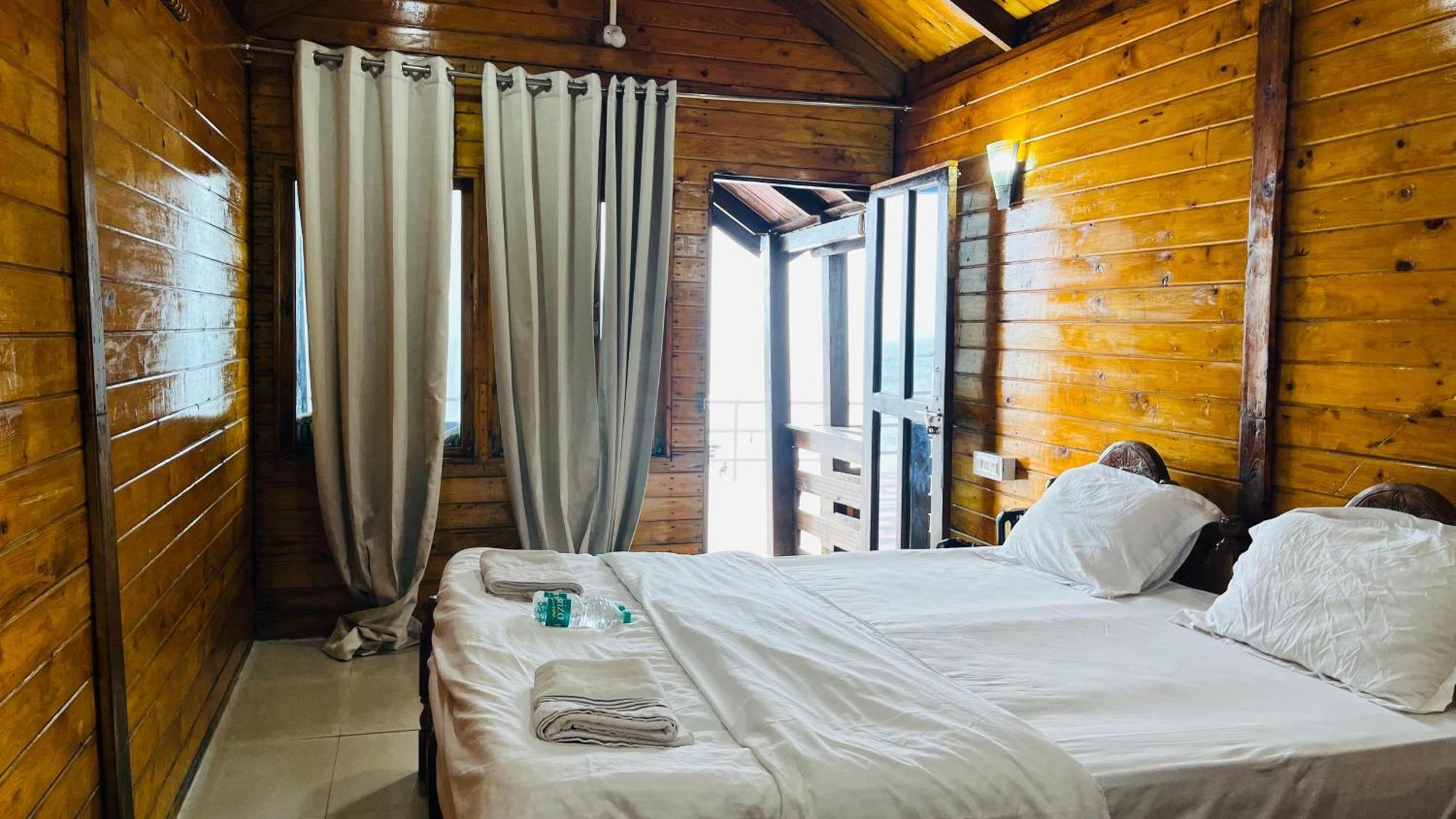 Palolem Luxuries Beach Cottages Exterior photo