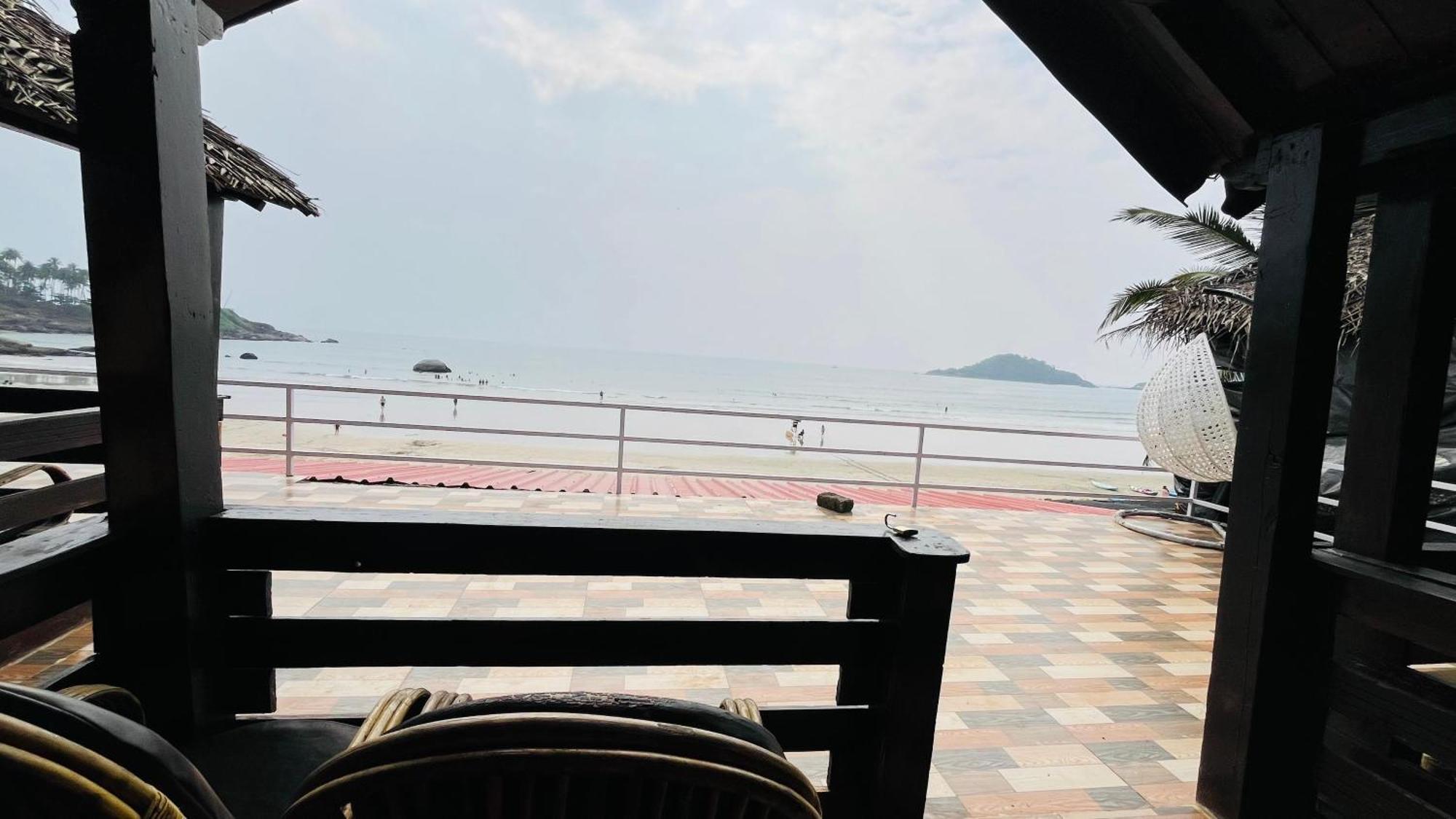 Palolem Luxuries Beach Cottages Exterior photo