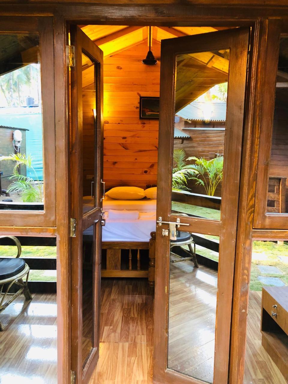 Palolem Luxuries Beach Cottages Exterior photo